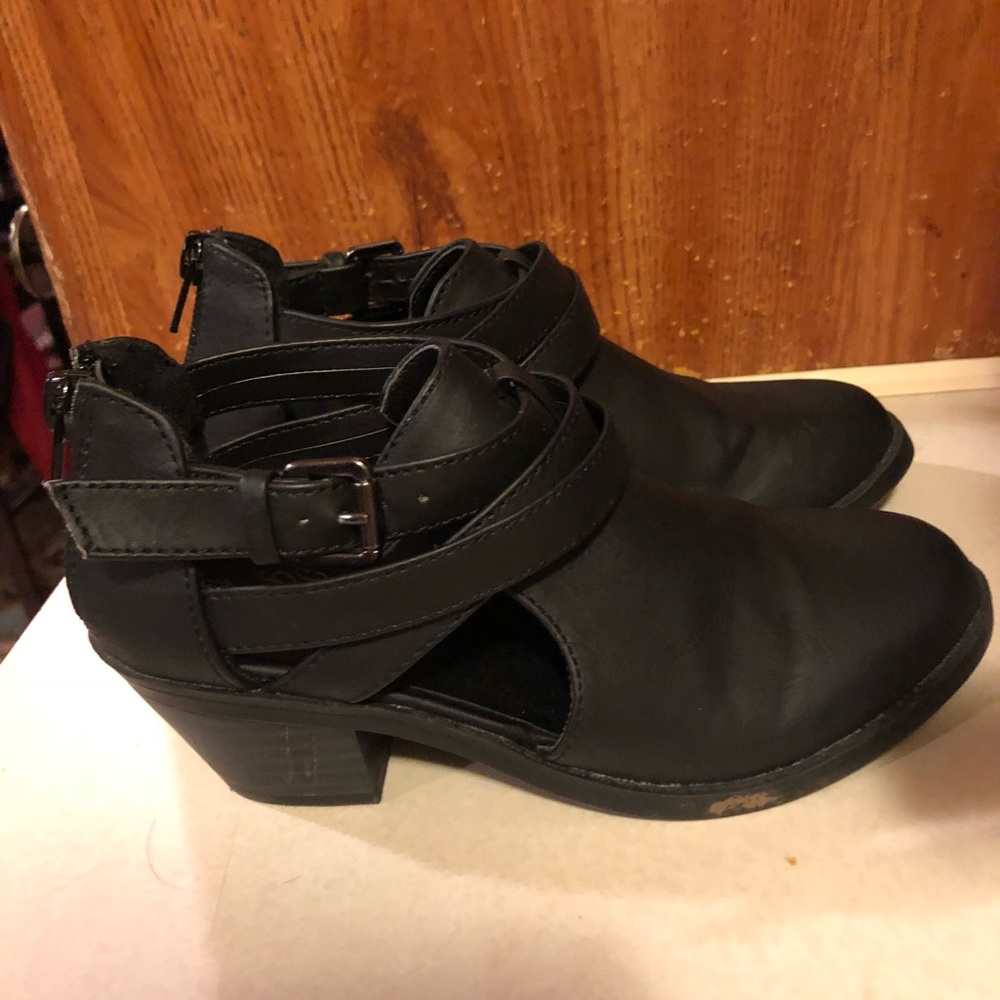 Faded Glory black bootie size 13